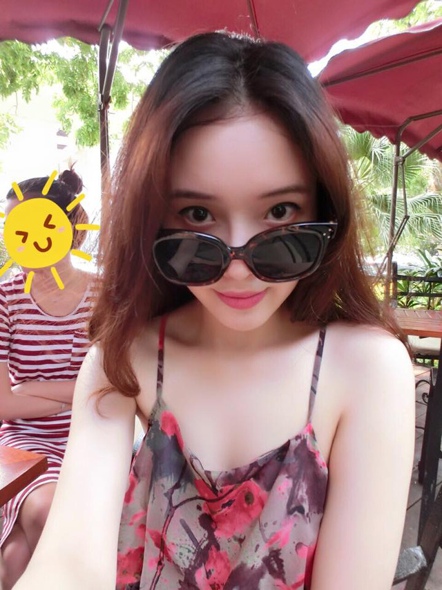 Nhan sắc em gái hoa hậu Việt: Người nóng bỏng, người mộc mạc