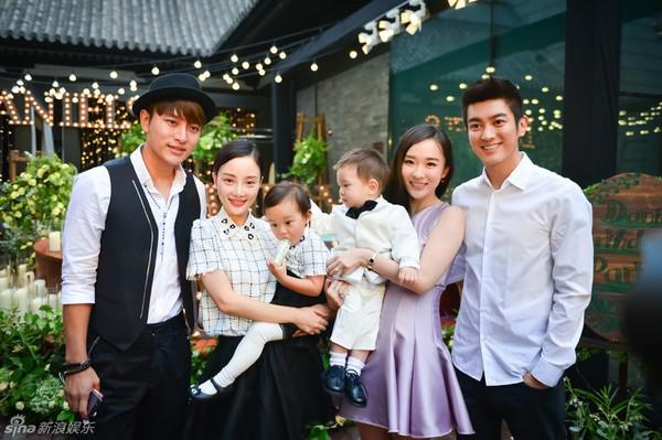 Là chị em nhưng Hoắc Tư Yến - Lý Tiểu Lộ đối xử với chồng trẻ hoàn toàn trái ngược