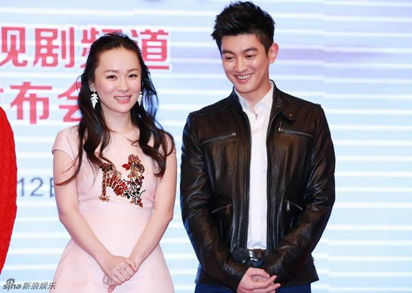 Là chị em nhưng Hoắc Tư Yến - Lý Tiểu Lộ đối xử với chồng trẻ hoàn toàn trái ngược