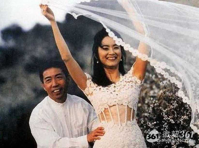 Đời cay đắng của mỹ nhân Đông Phương Bất Bại: Mẹ ruột, bạn thân tự sát, 20 năm yêu người có vợ Đời cay đắng của mỹ nhân Đông Phương Bất Bại: Mẹ ruột, bạn thân tự sát, 20 năm yêu người có vợ