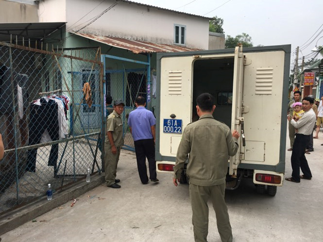 Thực nghiệm hiện trường vụ vợ sát hại chồng rồi phân xác ở Bình Dương