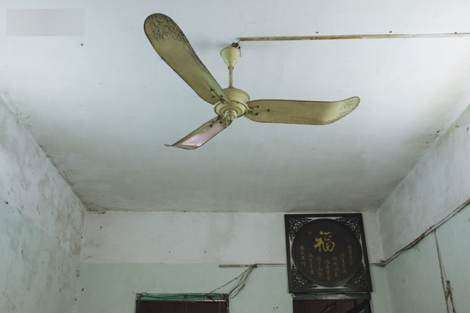 Gia đình buôn tơ lụa giàu nức tiếng phố hàng Đào và căn nhà cổ ngưng đọng thời gian suốt 50 năm qua