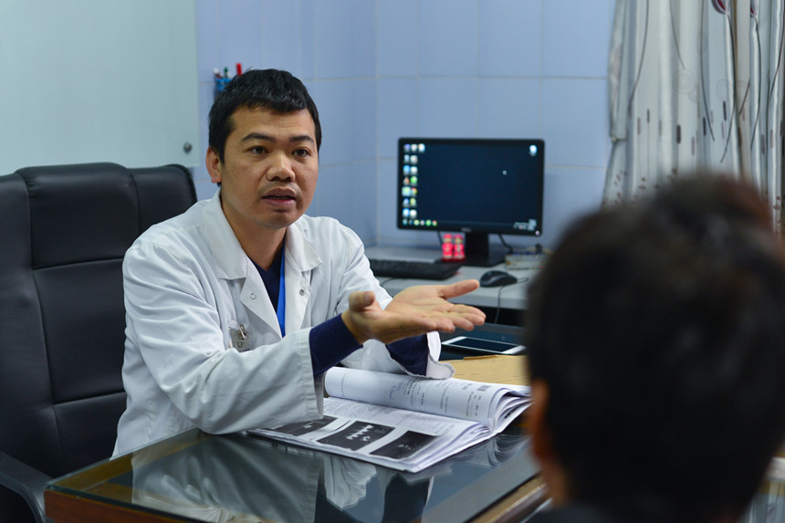 Hành trình sửa nhịp trái tim của cô bé 9 tuổi