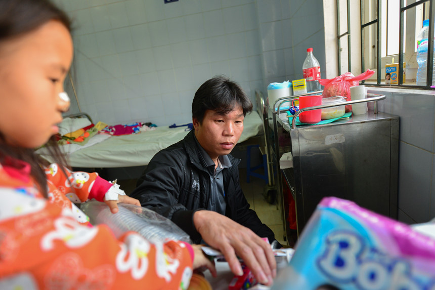 Hành trình sửa nhịp trái tim của cô bé 9 tuổi Hành trình sửa nhịp trái tim của cô bé 9 tuổi
