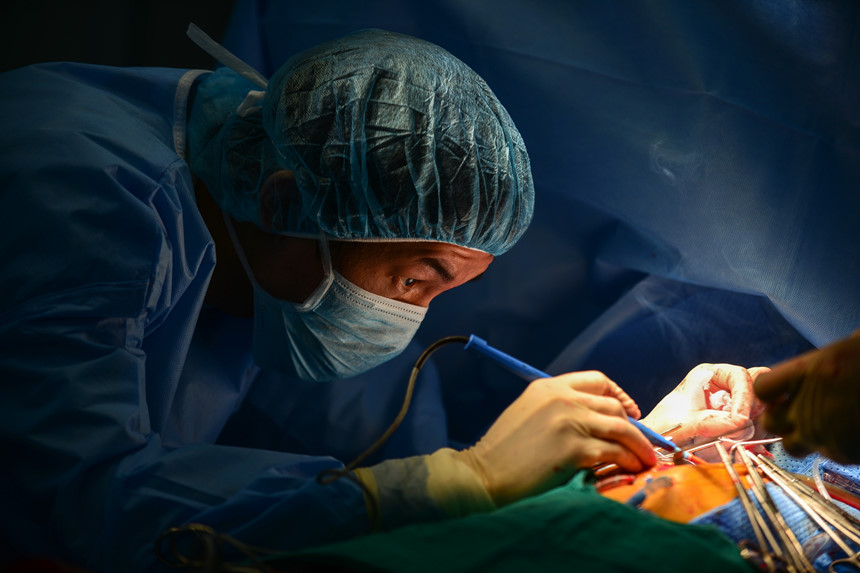 Hành trình sửa nhịp trái tim của cô bé 9 tuổi Hành trình sửa nhịp trái tim của cô bé 9 tuổi