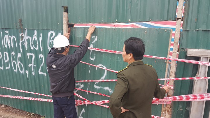 Hà Nội: Sập giàn giáo 3 người chết