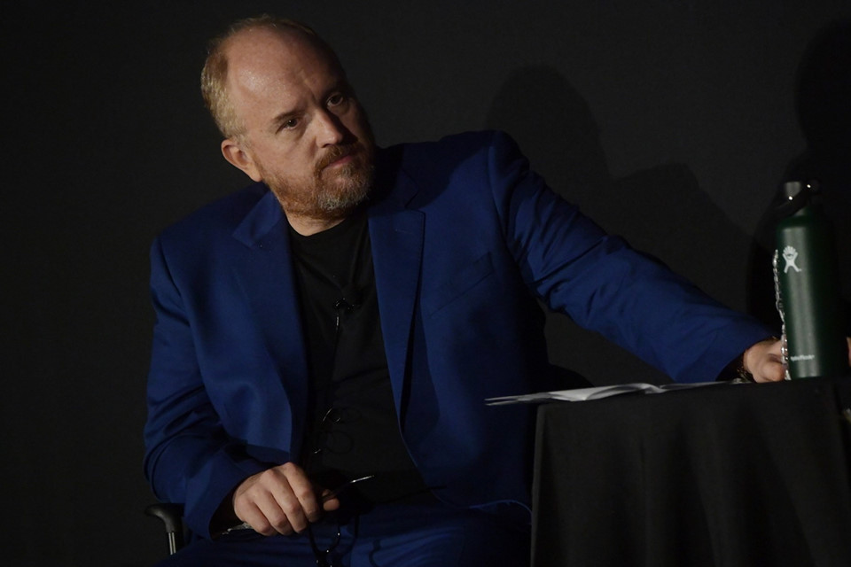 Hàng loạt ngôi sao dính bê bối tình dục sau ông trùm Harvey Weinstein Hàng loạt ngôi sao dính bê bối tình dục sau ông trùm Harvey Weinstein