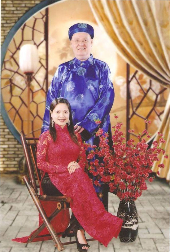 Chuyện ngược đời của anh chồng Tây biết vợ không có khả năng sinh con lại càng động viên, nâng niu vợ như bà hoàng Chuyện ngược đời của anh chồng Tây biết vợ không có khả năng sinh con lại càng động viên, nâng niu vợ như bà hoàng