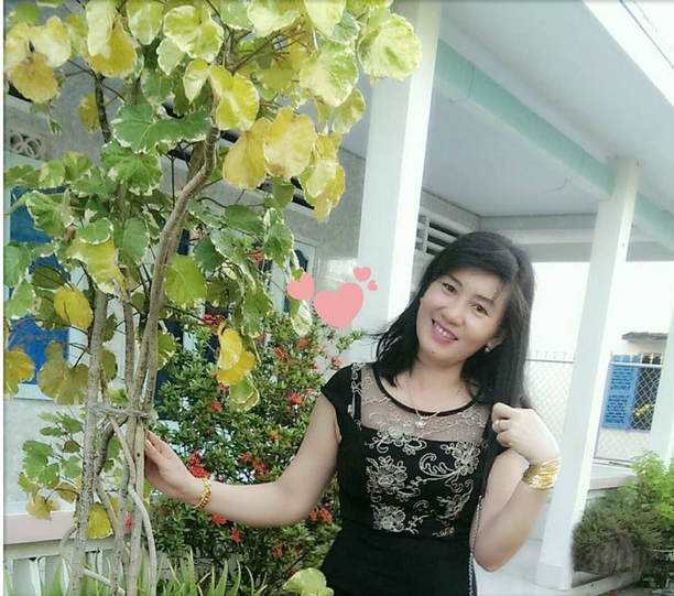 Dân mạng Việt thi nhau khoe ảnh mẫu hậu U50 mà tâm hồn đôi mươi, ăn mặc xì tin chẳng kém thanh niên