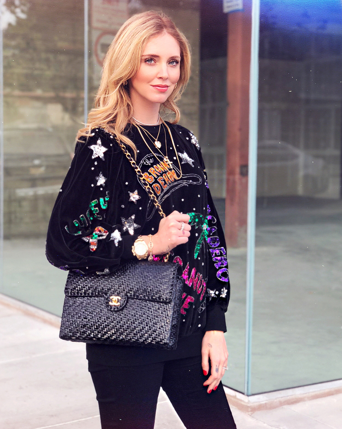 Fashionista Italy mang bầu vẫn sành điệu