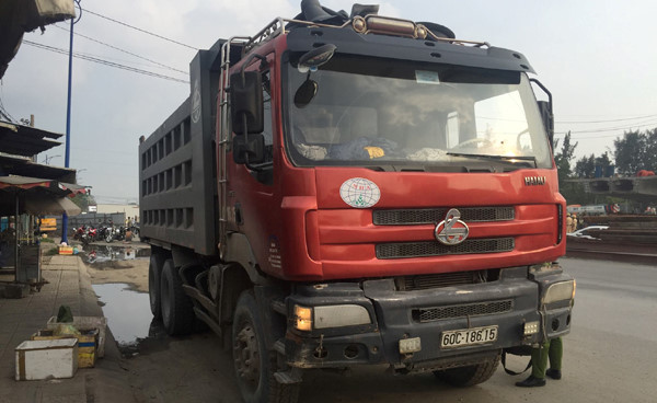 Đoạn đường 8 km đi mất 6 tiếng ở Sài Gòn: Ám ảnh vòng xoay tử thần