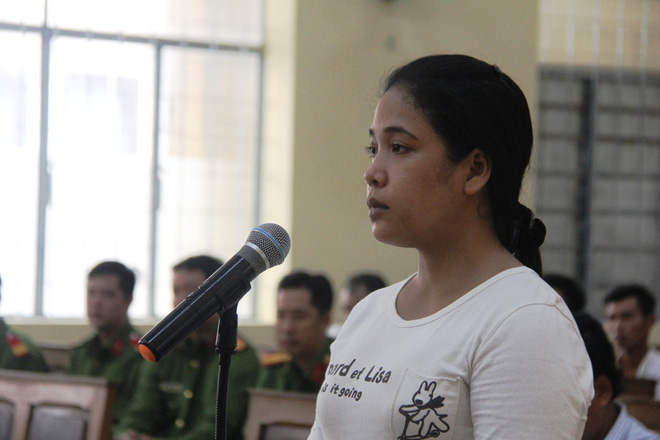 Sau 7 giờ xét xử, bị cáo nghi dâm ô khiến bé gái 13 tuổi tự tử vẫn quanh co chối tội