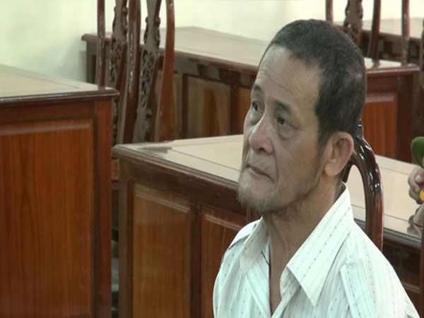 Giả Việt kiều đi lừa đảo nhà chùa nhiều tỉ đồng