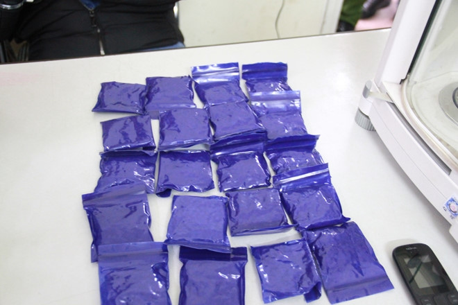 Nữ quái 9X tàng trữ hơn 4.000 viên ma túy tổng hợp