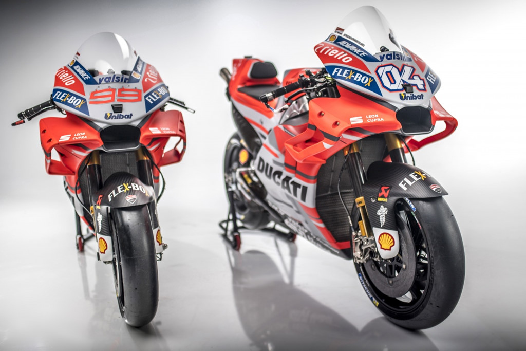 Ducati ra mắt xe đua Desmosedici GP cho mùa giải 2018