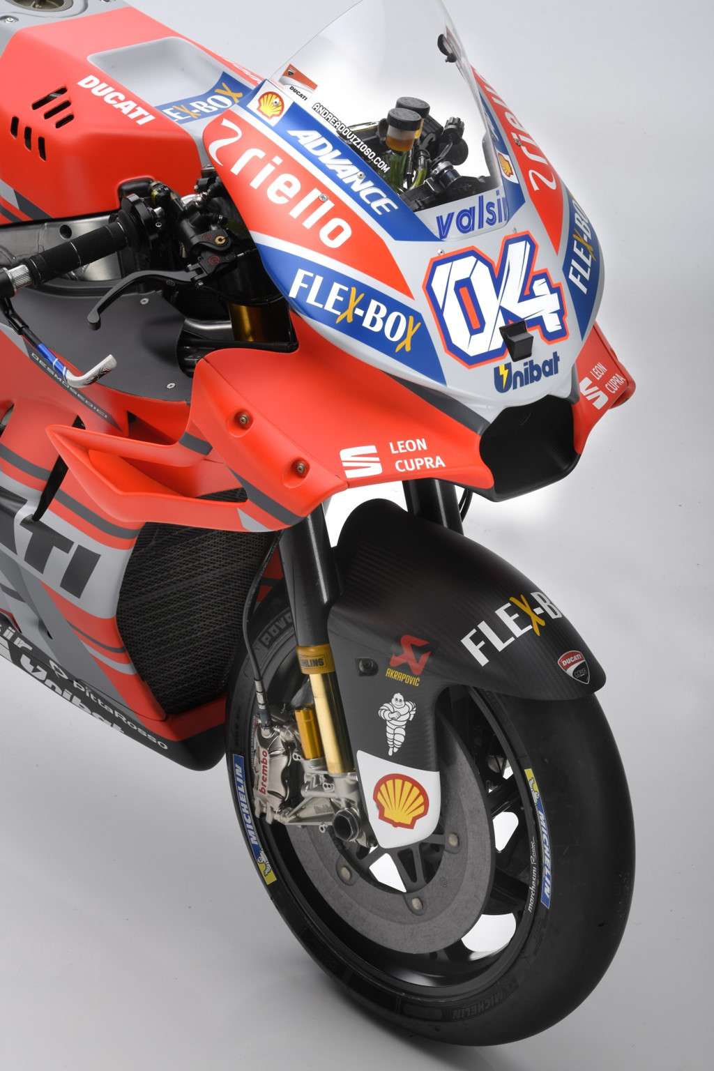 Ducati ra mắt xe đua Desmosedici GP cho mùa giải 2018