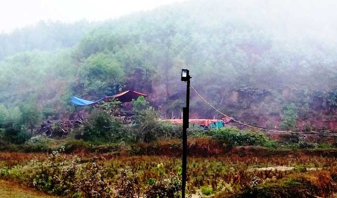 Nghệ An: Hé lộ thông tin 2 người nhặt được đá đỏ bán hơn 4 tỷ