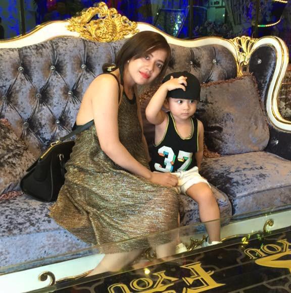 Nhan sắc gia đình toàn mỹ nhân của Nhã Phương: Chị đằm thắm dịu dàng, em ngọt ngào trong trẻo