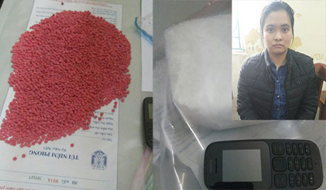 Cô gái 21 tuổi vận chuyển gần 1kg ma túy đá