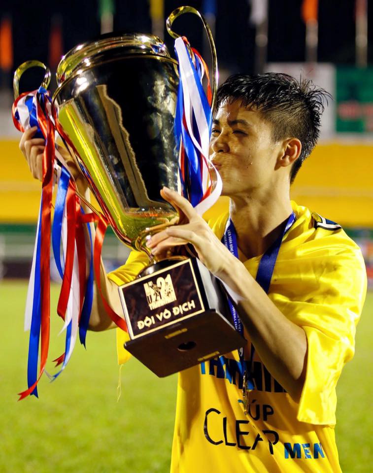 Lại 1 chàng cầu thủ nữa của U23 được chị em gọi tên: Hotboy sinh năm 1996, cao 1m80! Lại 1 chàng cầu thủ nữa của U23 được chị em gọi tên: Hotboy sinh năm 1996, cao 1m80!