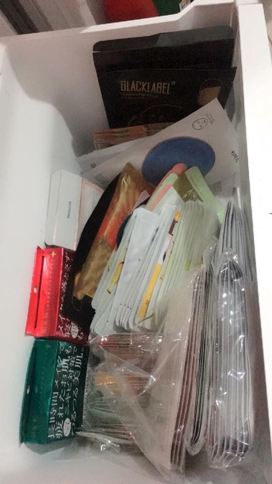 Những cô bạn dùng cả thanh xuân để biến chiếc tủ lạnh thành tiệm spa mini