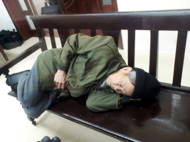 10 năm tù cho cụ ông 80 tuổi hiếp dâm bé gái