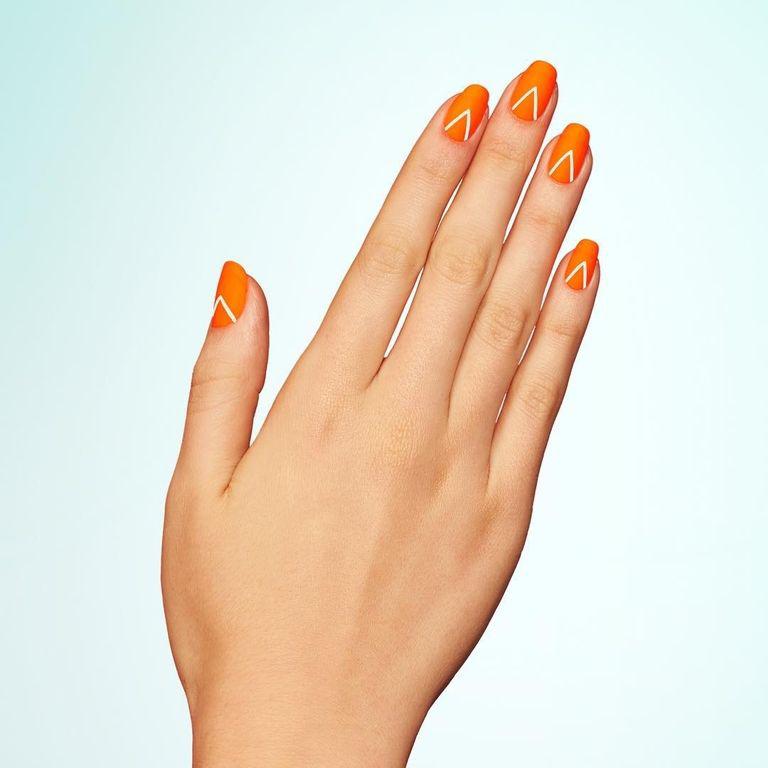 Top 3 mẫu nail xinh nhất cho tết này nếu các nàng đã chán màu đỏ!