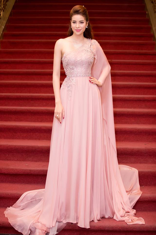 10 mỹ nhân mặc đẹp nhất tuần (22/1)