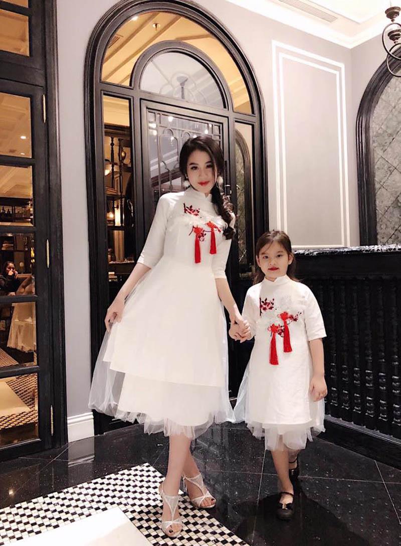 Hoa mắt với quá nhiều mẫu áo dài, cuối cùng cũng tìm ra 4 kiểu đẹp và nổi nhất!