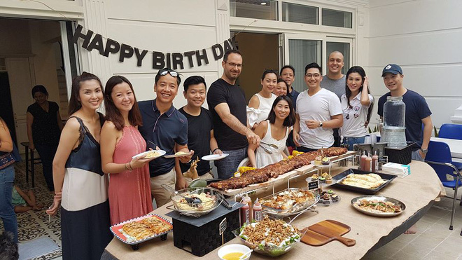 Tăng Thanh Hà diện đầm suông lộ thân hình tròn trịa khác thường