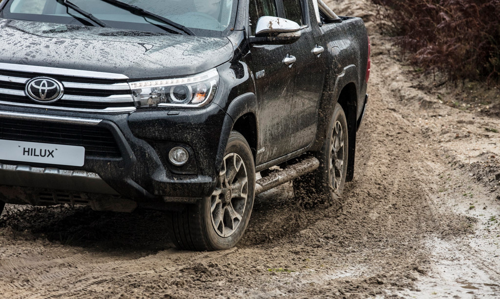 Toyota Hilux phiên bản đặc biệt ra mắt tại châu Âu