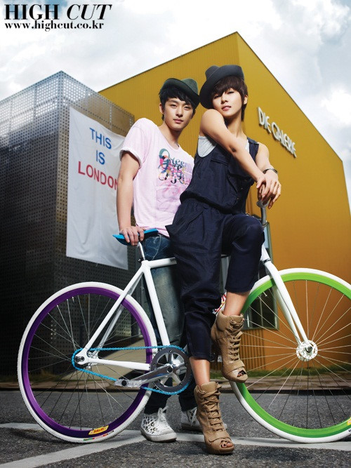 10 năm sự nghiệp mờ nhạt của em trai Ha Ji Won trước khi tự tử