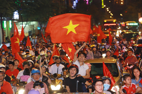 Việt Nam chấn động khi đội bóng U23 vào chung kết giải châu Á Việt Nam chấn động khi đội bóng U23 vào chung kết giải châu Á