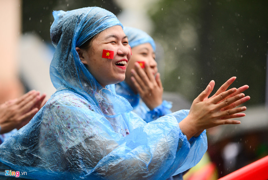 Khóc òa sung sướng trong trận thắng khó tin trước U23 Qatar