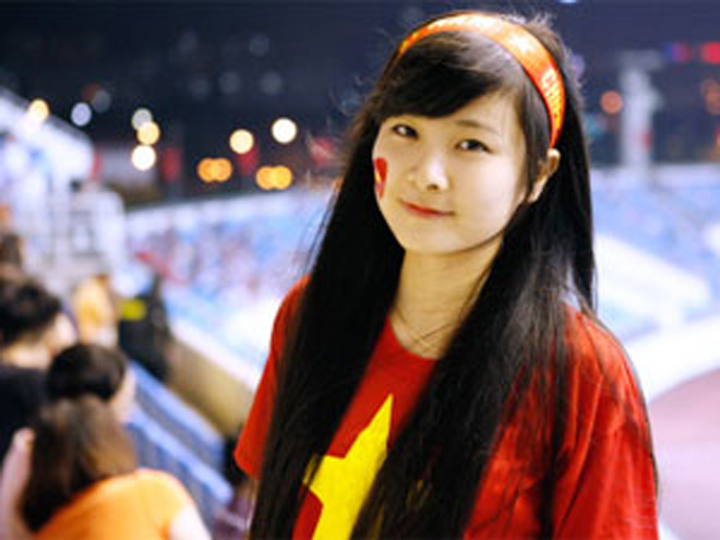 Giữa dàn U23 toàn trai đẹp, Crying girl lại mến mộ Lương Xuân Trường