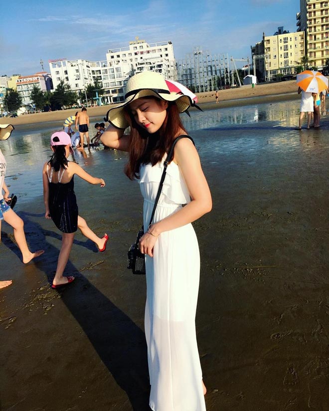 Giữa dàn U23 toàn trai đẹp, Crying girl lại mến mộ Lương Xuân Trường