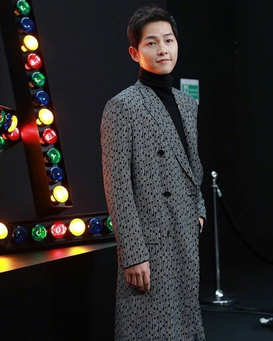 Ông chồng quốc dân Song Joong Ki: Từ chối đi dự tiệc vì sợ vợ ở nhà buồn Ông chồng quốc dân Song Joong Ki: Từ chối đi dự tiệc vì sợ vợ ở nhà buồn