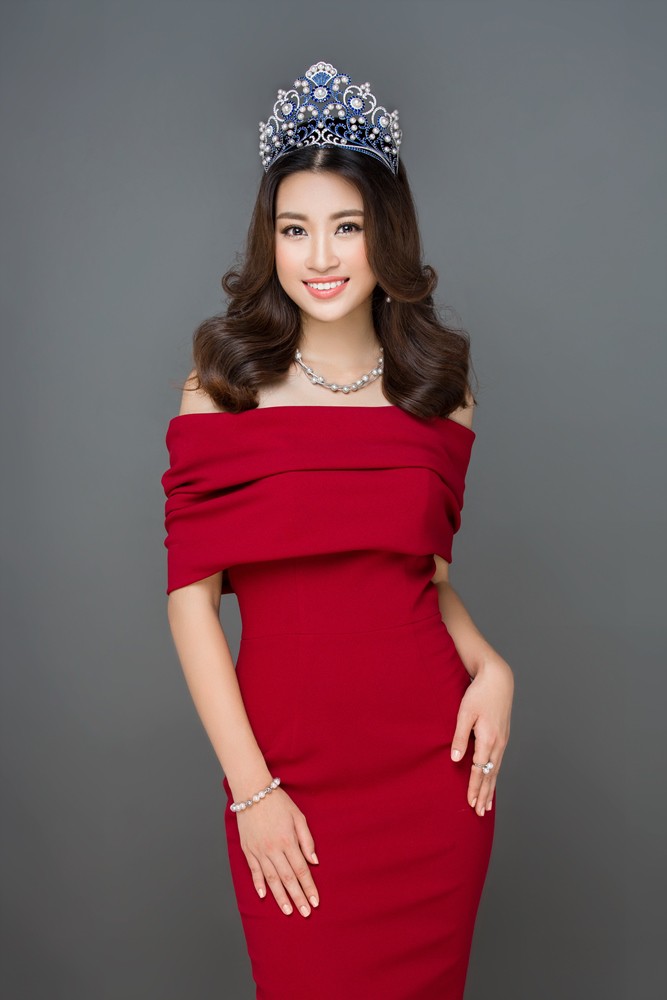 Sao Việt rộn ràng gửi lời chúc tới đội tuyển U23 Việt Nam trước trận bán kết lịch sử!