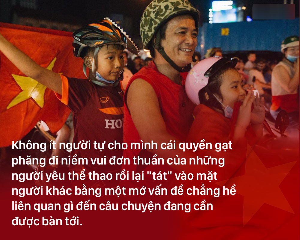 Chiến thắng U23 Việt Nam: Tình yêu bóng đá chẳng tội tình gì, cứ vui thôi có được không! Chiến thắng U23 Việt Nam: Tình yêu bóng đá chẳng tội tình gì, cứ vui thôi có được không!