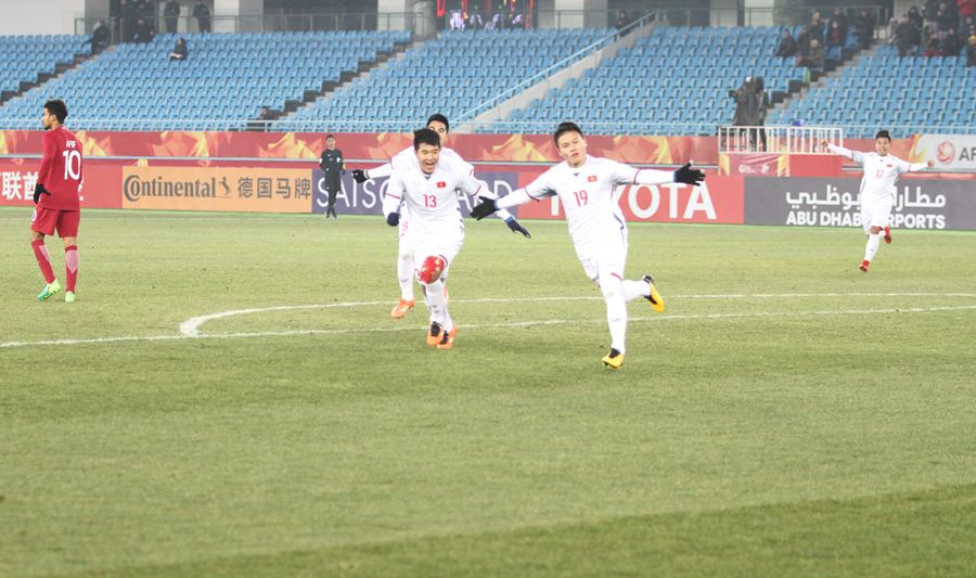 U23 Việt Nam hạ Qatar: Sự ức chế, máu và niềm kiêu hãnh ngút ngàn...