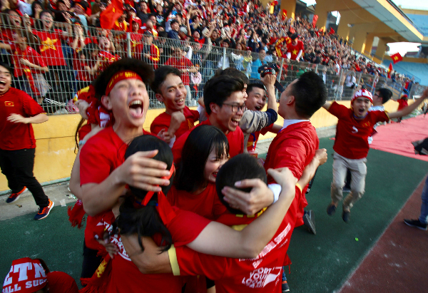 Việt Nam chấn động khi đội bóng U23 vào chung kết giải châu Á