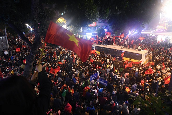 Yêu cầu ngăn chặn đua xe, quá khích khi cổ vũ U23 Việt Nam