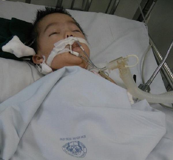 Vụ bé 8 tháng bị điều dưỡng tiêm nhầm thuốc: Cháu bé đang có dấu hiệu chết não