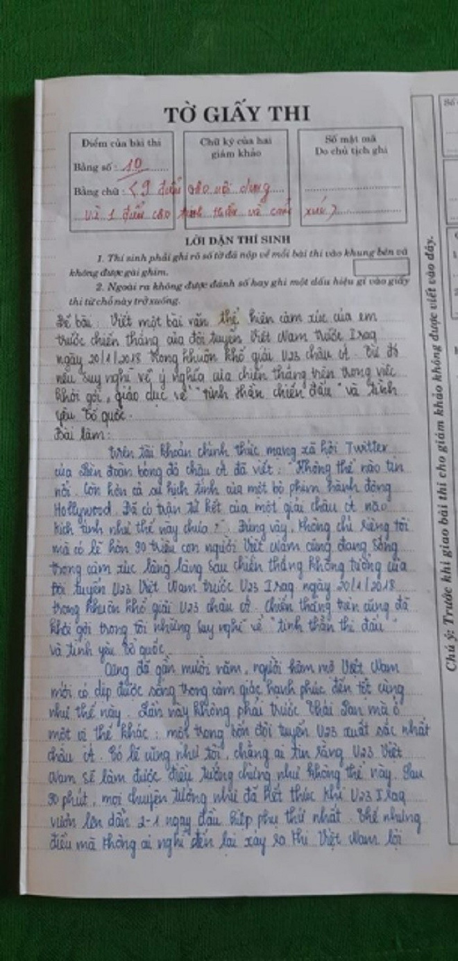 Nữ sinh được 10 môn Ngữ văn vì viết quá xúc động về chiến thắng của U23 Việt Nam