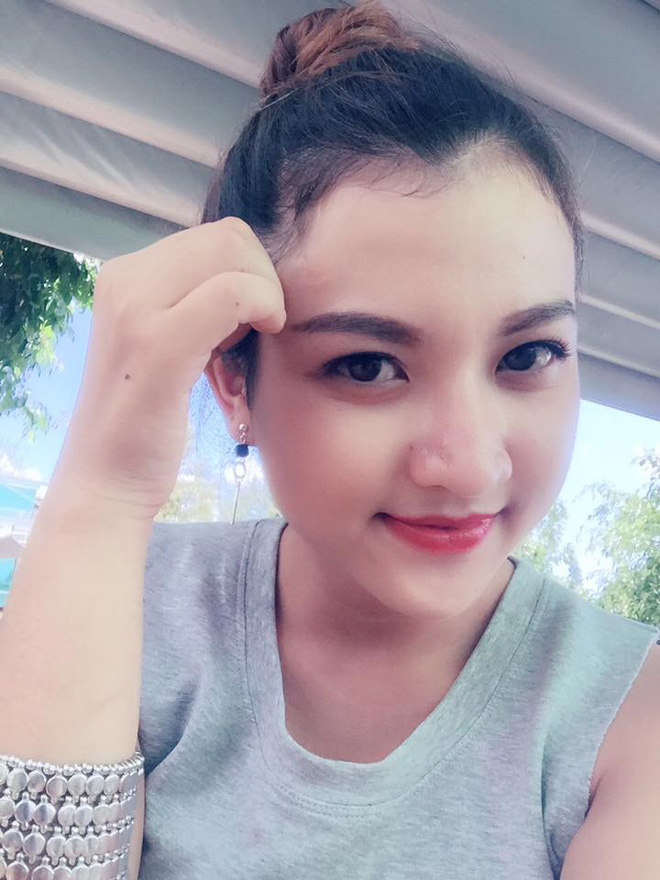 Phát hiện ra ảnh chụp thân thiết với Bùi Tiến Dũng, cô gái xinh đẹp bị dân mạng truy quét Phát hiện ra ảnh chụp thân thiết với Bùi Tiến Dũng, cô gái xinh đẹp bị dân mạng truy quét