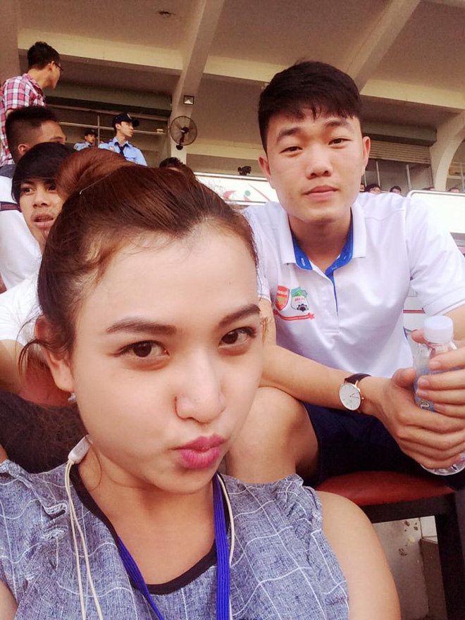 Phát hiện ra ảnh chụp thân thiết với Bùi Tiến Dũng, cô gái xinh đẹp bị dân mạng truy quét Phát hiện ra ảnh chụp thân thiết với Bùi Tiến Dũng, cô gái xinh đẹp bị dân mạng truy quét