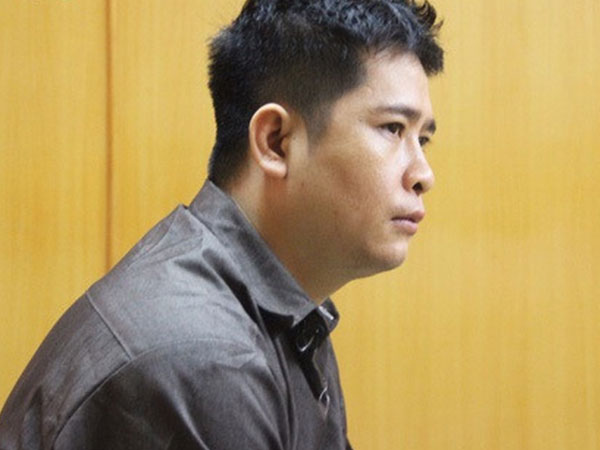 Mạo danh công an, lừa tiền tỷ của các quý bà