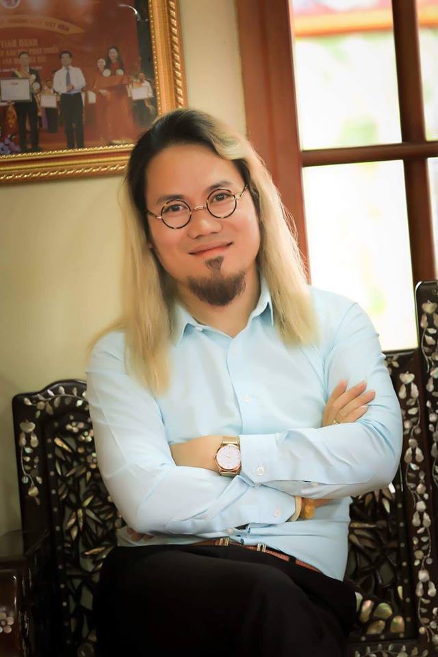 Xúc động bài thơ của nghệ sĩ Vượng râu mừng chiến thắng U23 Việt Nam