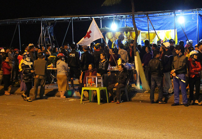 Tìm thấy thi thể nam thanh niên mất tích cùng cha trên biển 12 ngày