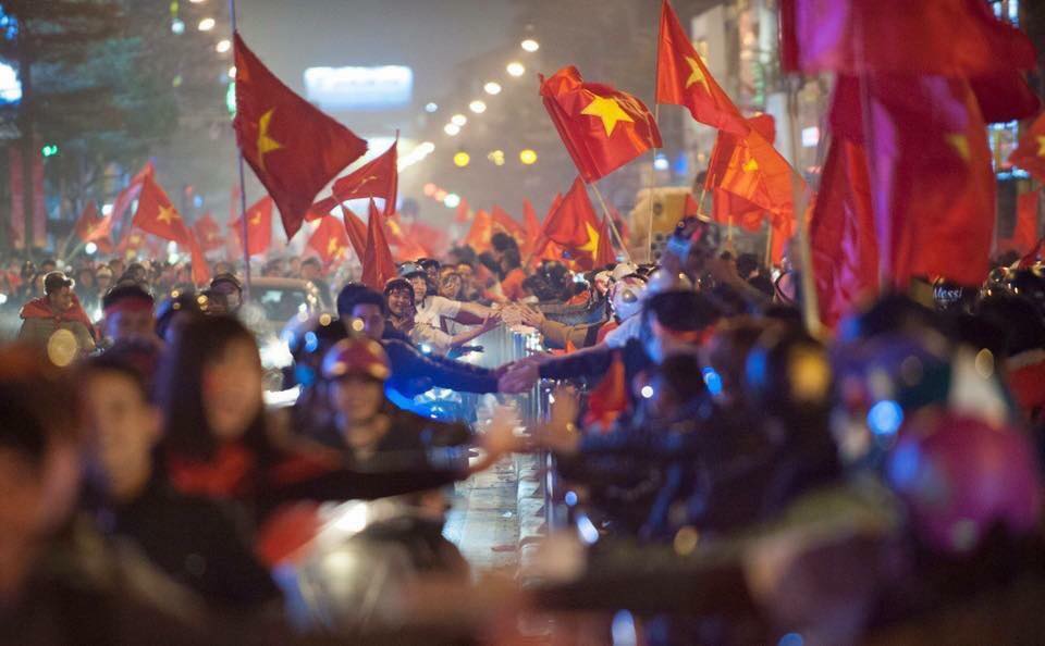 Chiến thắng của U23 Việt Nam là liều thuốc xoa dịu mọi căng thẳng trong xã hội